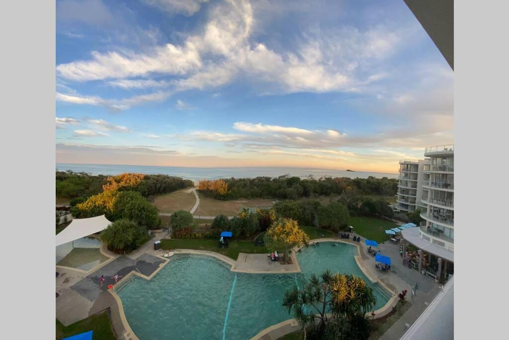 Ocean Bliss - Top Floor Beachfront Studio With Amazing Views ! Marcoola Zewnętrze zdjęcie